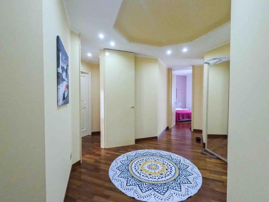 Appartamento Grazioso Con Parcheggio Privato 피아첸차 외부 사진