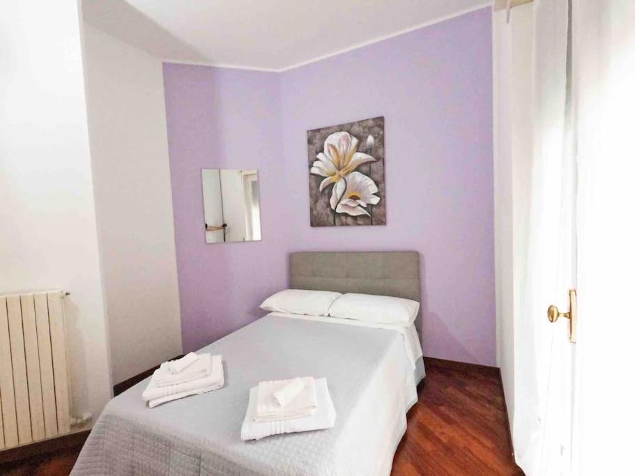 Appartamento Grazioso Con Parcheggio Privato 피아첸차 외부 사진