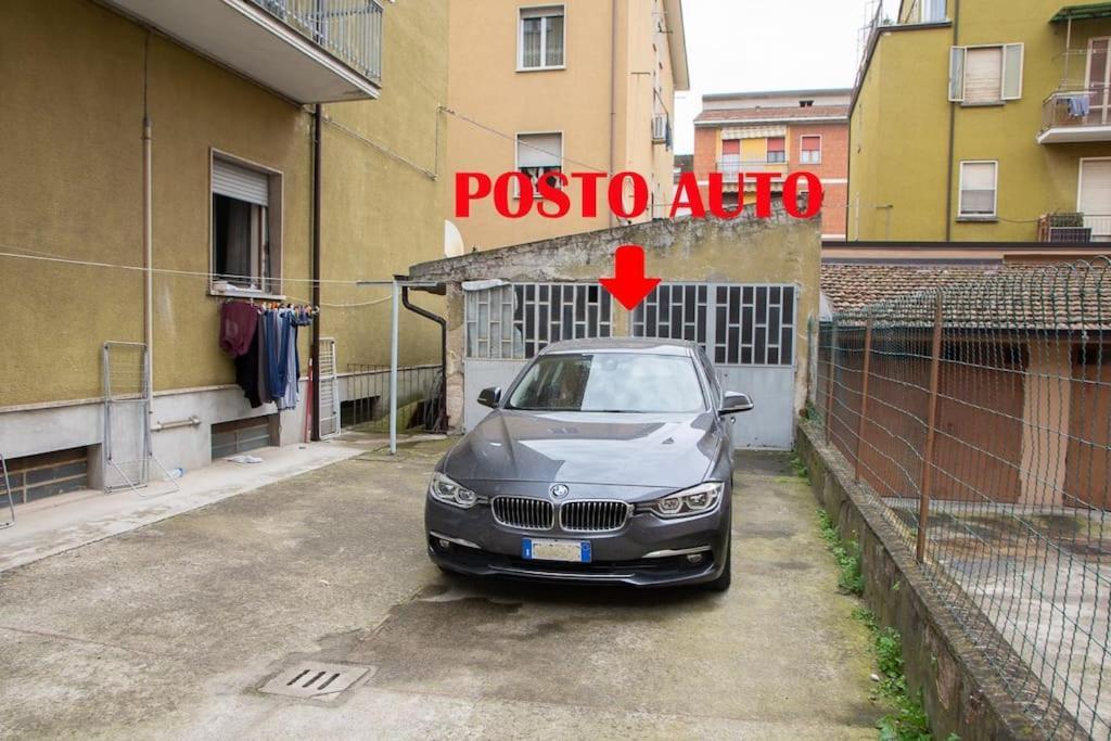 Appartamento Grazioso Con Parcheggio Privato 피아첸차 외부 사진